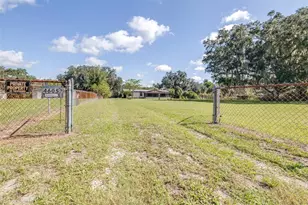 4605 Thompson Rd, Mulberry, FL 33860 - Photo 11