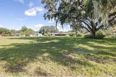 4605 Thompson Road, Mulberry, FL 33860 - Photo 9