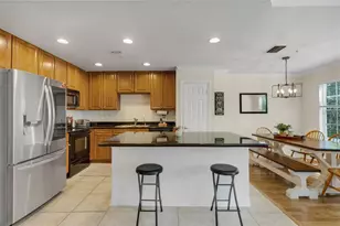 9872 Meadow Field Cir, Tampa, FL 33626 - Photo 7