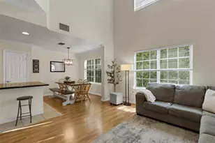 9872 Meadow Field Cir, Tampa, FL 33626 - Photo 3