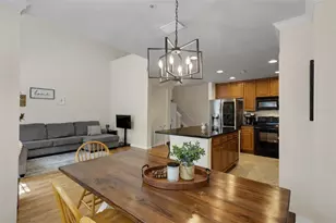9872 Meadow Field Cir, Tampa, FL 33626 - Photo 5