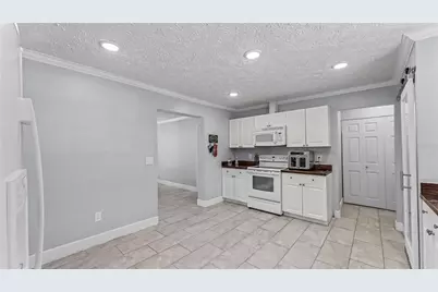 3734 Pioneer Trails Drive, Lakeland, FL 33810 - Photo 9