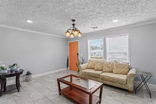 3734 Pioneer Trails Dr, Lakeland, FL 33810 - Photo 7