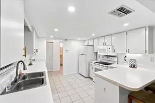 2033 Long Boat Dr, Lakeland, FL 33810 - Photo 19