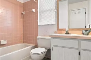 2033 Long Boat Dr, Lakeland, FL 33810 - Photo 25