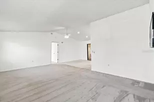 2033 Long Boat Dr, Lakeland, FL 33810 - Photo 11