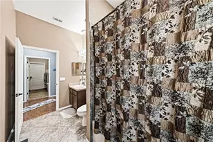 1236 Evergreen Park Cir, Lakeland, FL 33813 - Photo 49