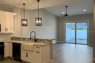 1172 Windjammer Dr, Lakeland, FL 33803 - Photo 7