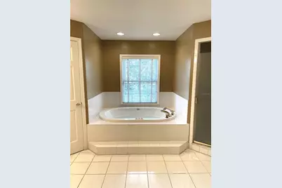 6604 Crescent Lake Drive, Lakeland, FL 33813 - Photo 39