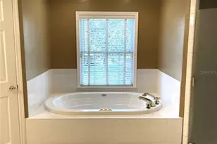 6604 Crescent Lake Dr, Lakeland, FL 33813 - Photo 39
