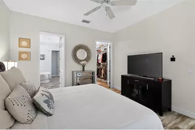 652 Kenneth Way, Tarpon Springs, FL 34689 - Photo 25
