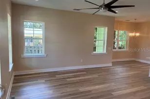 1137 Dorothy St, Lakeland, FL 33815 - Photo 5
