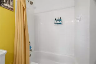 1410 E Edgewood Dr, Lakeland, FL 33803 - Photo 13