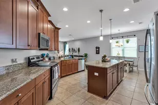 1826 Altavista Cir, Lakeland, FL 33810 - Photo 5