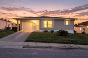 1837 Prairie Dunes Cir S, Lakeland, FL 33810 - Photo 3