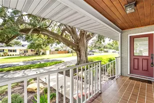 1522 Del Crest Pl, Lakeland, FL 33803 - Photo 7