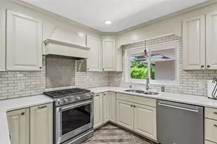 1522 Del Crest Pl, Lakeland, FL 33803 - Photo 15