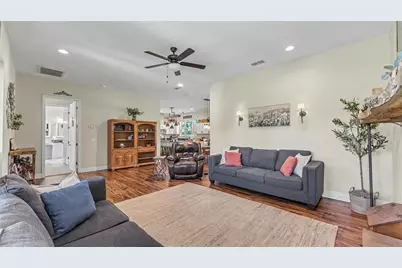36431 Florrie Mae Lane, Dade City, FL 33523 - Photo 9