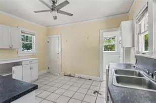 2406 Fairmount Ave, Lakeland, FL 33803 - Photo 9