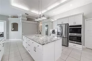 1221 Vista Hills Dr, Lakeland, FL 33813 - Photo 7
