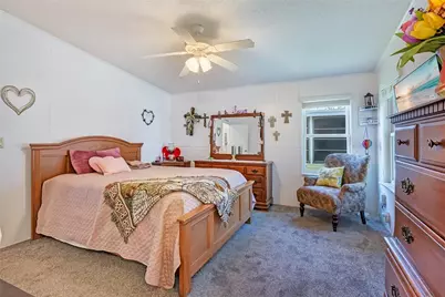 130 Joanne Drive, Davenport, FL 33897 - Photo 15