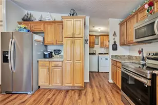 130 Joanne Dr, Davenport, FL 33897 - Photo 11