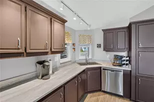 38310 Langlois Pl, Leesburg, FL 34788 - Photo 17