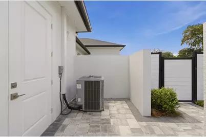 1307 N Lake Howard Drive, Winter Haven, FL 33881 - Photo 67