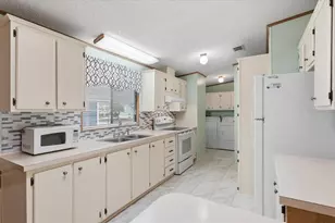 1798 Fox Hill Dr, Lakeland, FL 33810 - Photo 15