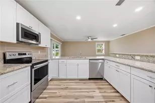 3540 Peacock Ln, Mulberry, FL 33860 - Photo 13