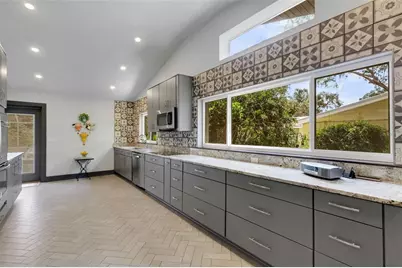 2634 Collins Avenue, Lakeland, FL 33803 - Photo 19