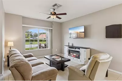 1742 Altavista Circle Circle, Lakeland, FL 33810 - Photo 3