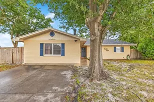 506 Clayton Cir, Winter Haven, FL 33880 - Photo 1