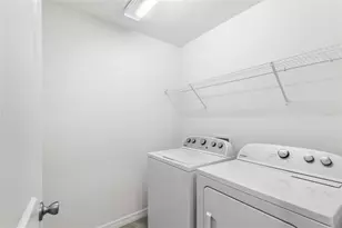 1425 Engelberg St, Winter Haven, FL 33881 - Photo 21