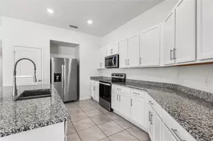 1425 Engelberg St, Winter Haven, FL 33881 - Photo 7