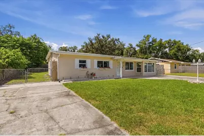 122 W Collins Street, Lakeland, FL 33805 - Photo 1