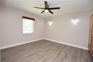 3602 Bruton Rd, Plant City, FL 33565 - Photo 17