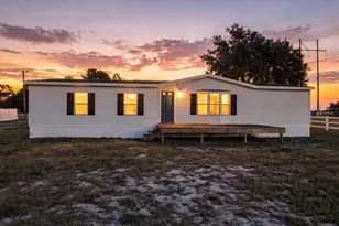 5230 Thornhill Rd, Winter Haven, FL 33880 - Photo 1