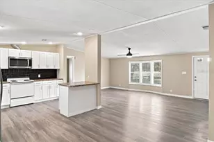 5230 Thornhill Rd, Winter Haven, FL 33880 - Photo 19