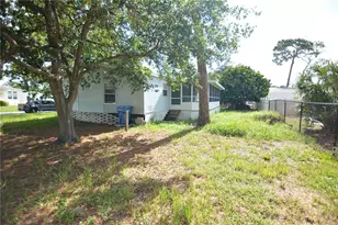 5192 75th St N, Saint Petersburg, FL 33709 - Photo 21
