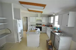 5192 75th St N, Saint Petersburg, FL 33709 - Photo 9