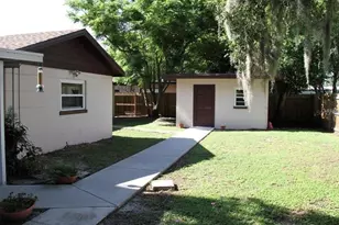 695 22nd St NW, Winter Haven, FL 33880 - Photo 15