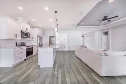 5017 Ridgefield Lane, Lakeland, FL 33812 - Photo 13