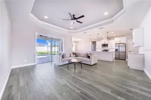 5017 Ridgefield Ln, Lakeland, FL 33812 - Photo 5