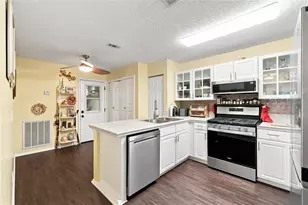 701 Magnolia Pl, Winter Haven, FL 33884 - Photo 19