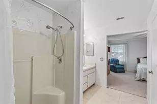 2227 Grand Cypress Dr, Lakeland, FL 33810 - Photo 19