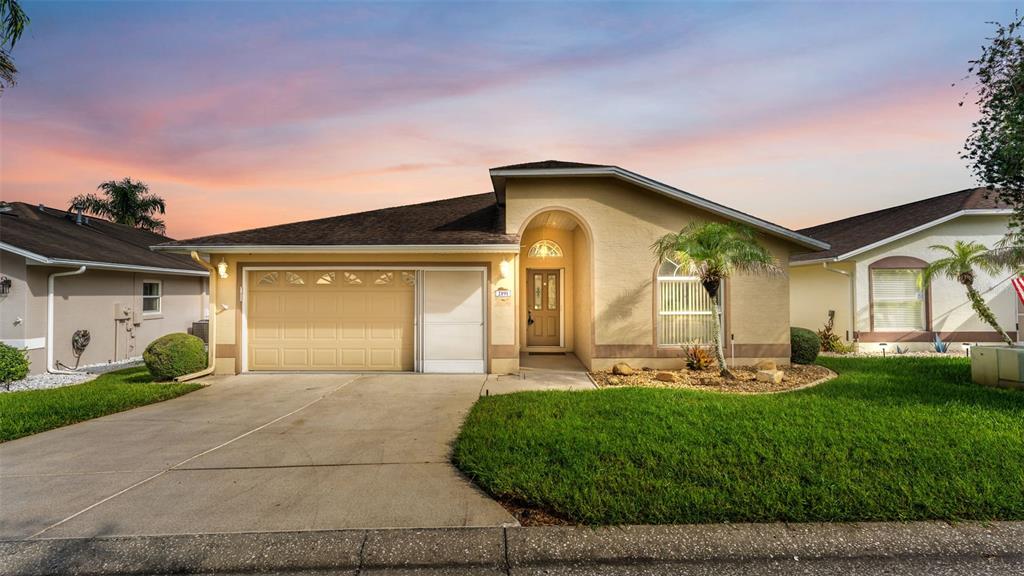 2191 Silver Re Dr - 2191 Silver Re Dr, Lakeland, FL 33810 Luxury Property | Jose Angel Pina