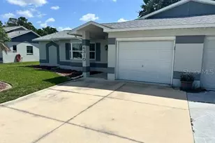 4310 Vantage Cir, Sebring, FL 33872 - Photo 1