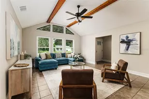 2923 Forestbrook Dr N, Lakeland, FL 33811 - Photo 9