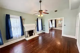 521 Young Pl, Lakeland, FL 33803 - Photo 17